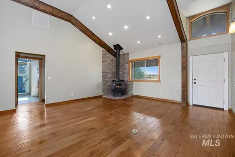 Living - 1206 E 2000 S, Elba, ID 83342 photo 3 of 5