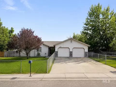 510 Kyle St, Mountain Home, ID 83647