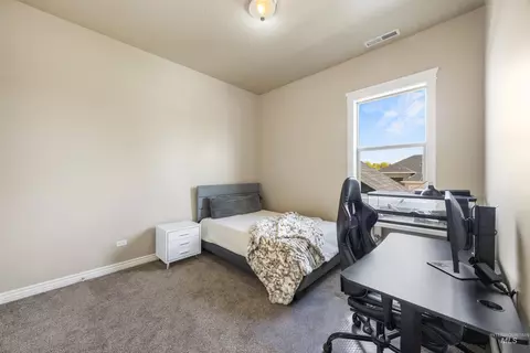 Bedroom - 3457 W Barefoot St, Eagle, ID 83616 photo 2 of 2