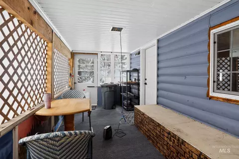 Exterior - 654 Bings Rd, Cascade, ID 83611 photo 5 of 17