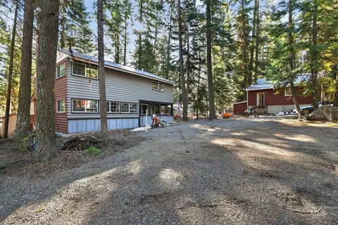 Exterior - 654 Bings Rd, Cascade, ID 83611 photo 3 of 17