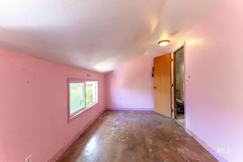Bedroom - 621 Teddy Ave, Kellogg, ID 83837 photo 5 of 6