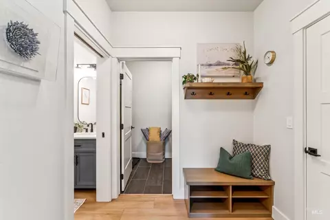 Entry Way - 184 N Duke Ln, Eagle, ID 83616 photo 5 of 5