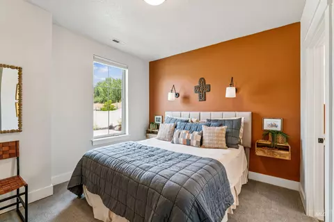 Bedroom - 184 N Duke Ln, Eagle, ID 83616 photo 3 of 4