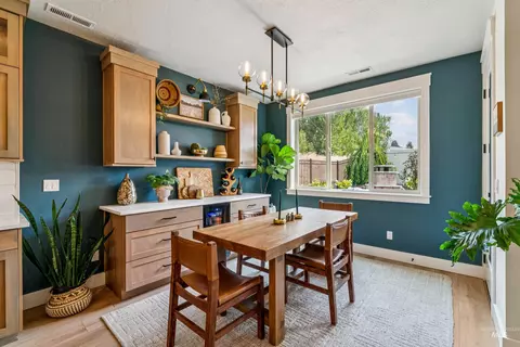 Dining - 184 N Duke Ln, Eagle, ID 83616 photo 1 of 1