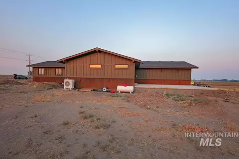 Exterior - 427 E 300 N, Rupert, ID 83350 photo 5 of 5