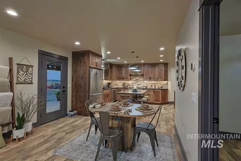 Dining - 427 E 300 N, Rupert, ID 83350 photo 1 of 3