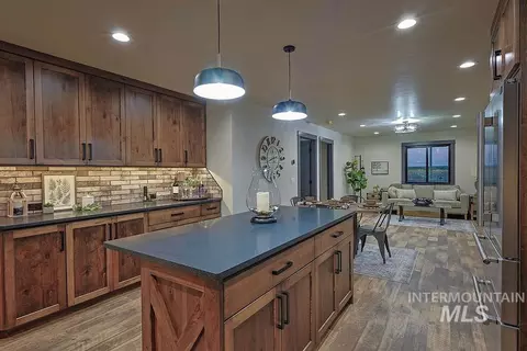 Kitchen - 427 E 300 N, Rupert, ID 83350 photo 3 of 5