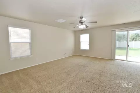 Living - 1237 E Star Dr, Meridian, ID 83646 photo 6 of 8