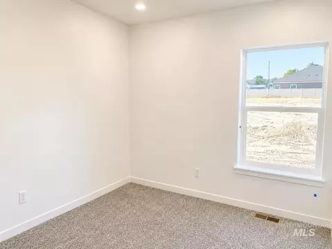 Other - 988 Kenbrook Loop, Twin Falls, ID 83301 photo 8 of 9