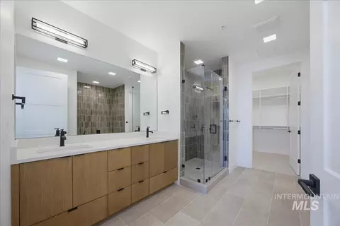 Bath - 55 E State St #200, Eagle, ID 83616 photo 3 of 4