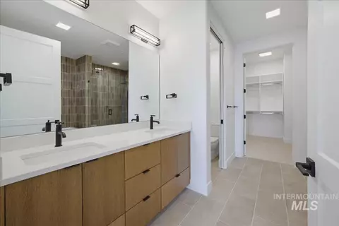 Bath - 55 E State St #202, Eagle, ID 83616 photo 1 of 2