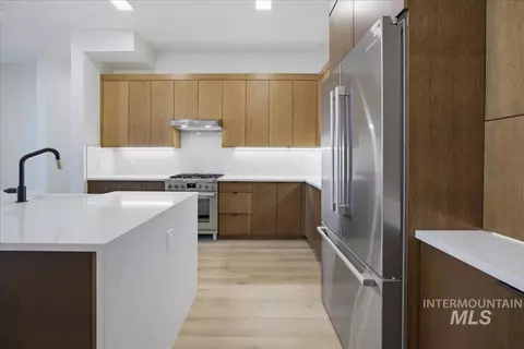 Kitchen - 55 E State St #204, Eagle, ID 83616 photo 3 of 3
