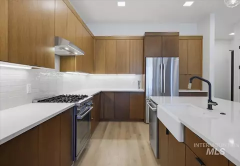 Kitchen - 55 E State St #204, Eagle, ID 83616 photo 2 of 3