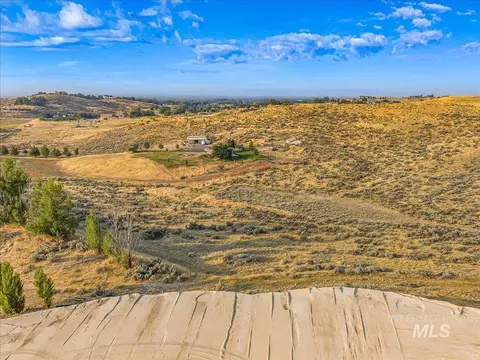 5735 N Willow Creek Rd, Eagle, ID 83616 photo 48