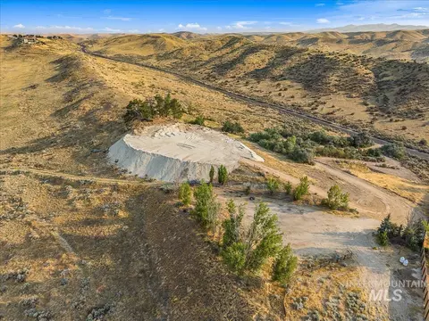 5735 N Willow Creek Rd, Eagle, ID 83616 photo 44