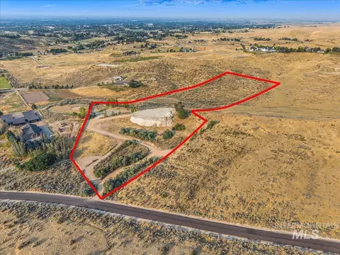 5735 N Willow Creek Rd, Eagle, ID 83616 photo 11