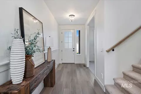 Entry Way - 2136 N Palaestra Ave, Eagle, ID 83616 photo 1 of 1