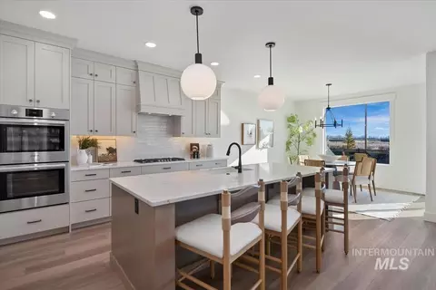 Kitchen - 2136 N Palaestra Ave, Eagle, ID 83616 photo 2 of 5