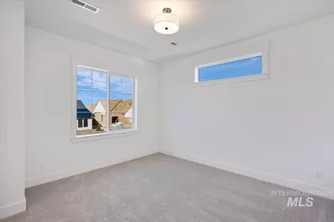 Bedroom - 2136 N Palaestra Ave, Eagle, ID 83616 photo 5 of 6