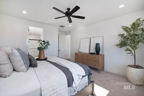 Bedroom - 2136 N Palaestra Ave, Eagle, ID 83616 photo 3 of 6