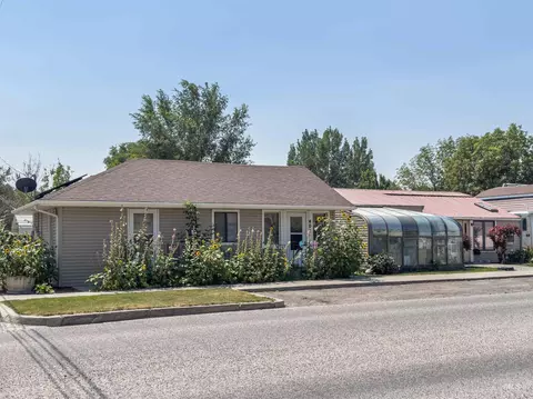 Exterior - 401 E 16th St, Burley, ID 83318 photo 2 of 5