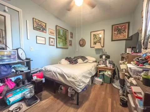 Bedroom - 401 E 16th St, Burley, ID 83318 photo 1 of 4