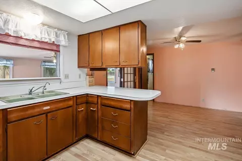 Kitchen - 1623 H St, Rupert, ID 83350 photo 2 of 4