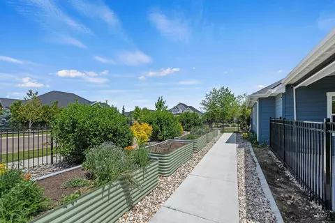 Exterior - 2559 N Synergy Ave, Eagle, ID 83616 photo 12 of 13