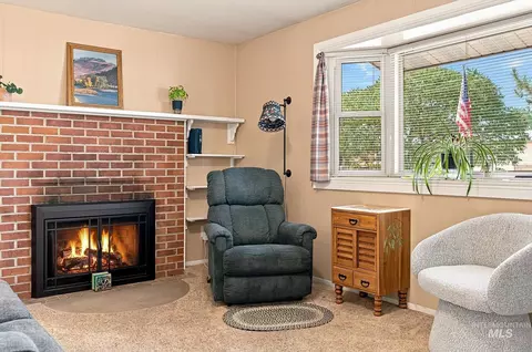 Living - 248 N Cobblestone Ln, Eagle, ID 83616 photo 1 of 1