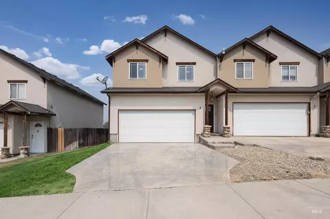 5 S Sugar Loop Ln, Nampa, ID 83687