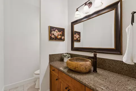 Bath - 1199 N Macaile, Eagle, ID 83616 photo 1 of 3