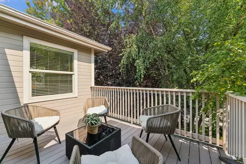 Exterior - 1199 N Macaile, Eagle, ID 83616 photo 3 of 11