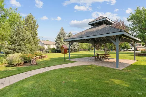 Exterior - 1199 N Macaile, Eagle, ID 83616 photo 11 of 11