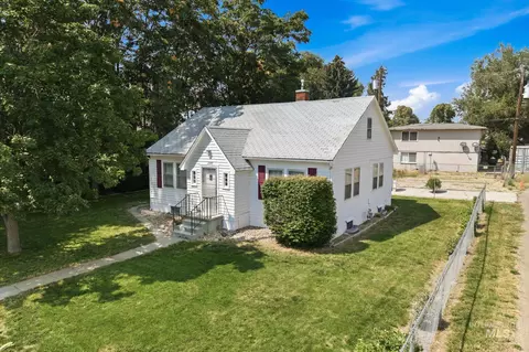 2009 E Linden St, Caldwell, ID 83605