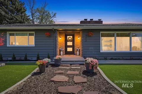 112 Albert St, Caldwell, ID 83605
