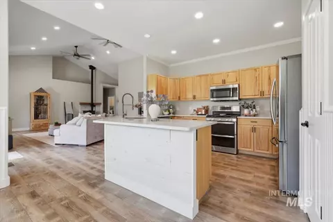 Kitchen - 11650 Willis Dr, Middleton, ID 83644 photo 1 of 3