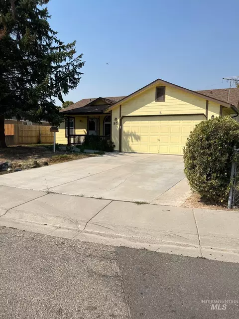 1801 Silver Dr, Nampa, ID 83686
