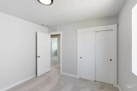 Bedroom - 7396 W Newtown Dr, Eagle, ID 83616 photo 3 of 8