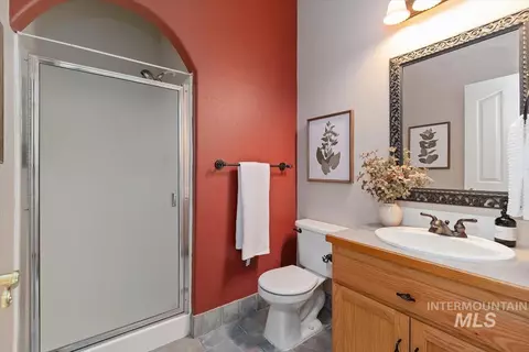 Bath - 2321 E Brigantine, Eagle, ID 83616 photo 1 of 7