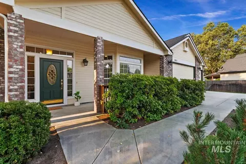 Exterior - 2321 E Brigantine, Eagle, ID 83616 photo 1 of 6