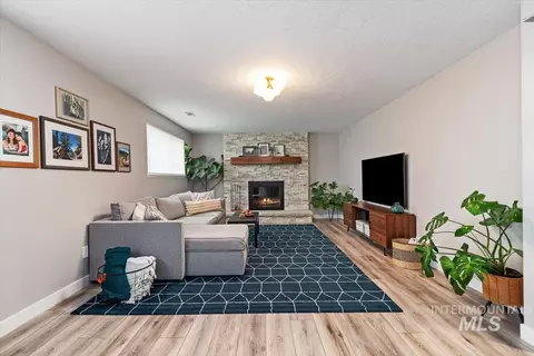 Other - 969 Farrington, Eagle, ID 83616 photo 9 of 11