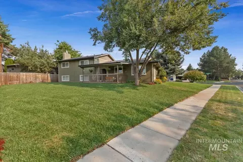 Exterior - 969 Farrington, Eagle, ID 83616 photo 9 of 12