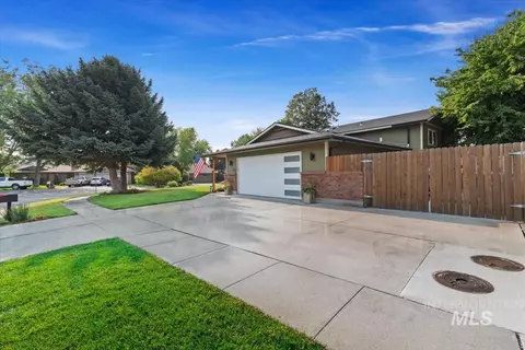 Exterior - 969 Farrington, Eagle, ID 83616 photo 11 of 12