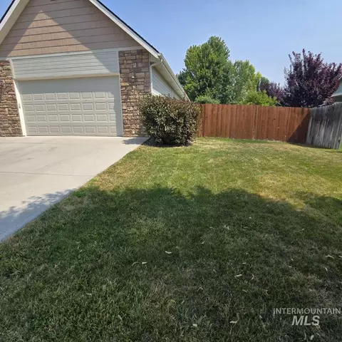 Exterior - 2877 E Shadowwolf Dr, Eagle, ID 83616 photo 8 of 9