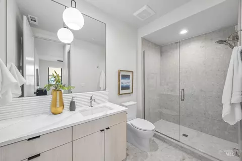 Bath - 4430 E Haystack St #204, Boise, ID 83716 photo 1 of 3