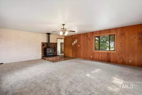 Living - 3395 N 3400 E, Kimberly, ID 83341 photo 3 of 4