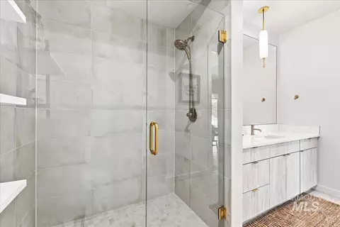 Bath - 3928 E Haystack St #210, Boise, ID 83716 photo 2 of 2