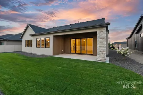 Exterior - 3475 W Parodin St, Eagle, ID 83616 photo 5 of 9