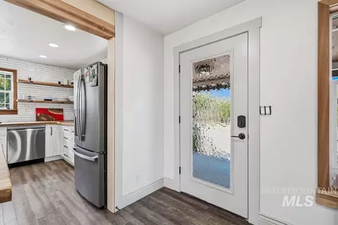 Entry Way - 1600 S Eagle Rd, Kuna, ID 83634 photo 1 of 2